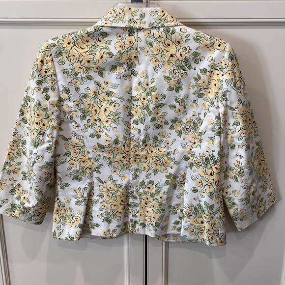 Cream blazer with yellow flowers - Picture 3 of 3
